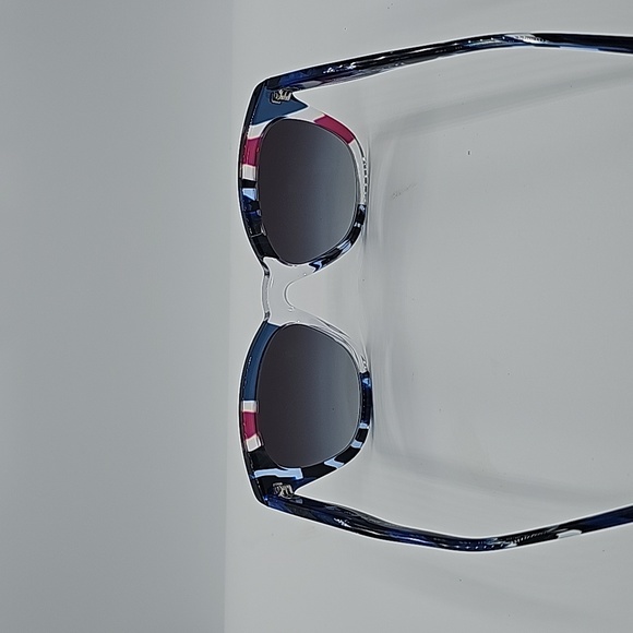 VALENTINO SUNGLASSES Large frame VA4005 - Picture 8 of 9